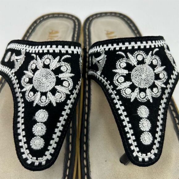 Alegria Vanessa Black Embroidered Mandala Casual Slip On Thong Sandals Size 35 - Picture 7 of 16